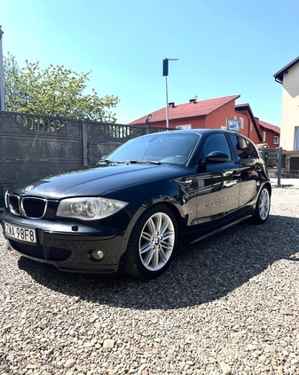 BMW Seria 1 cena 17999 przebieg: 299049, rok produkcji 2004 z Wałcz małe 29